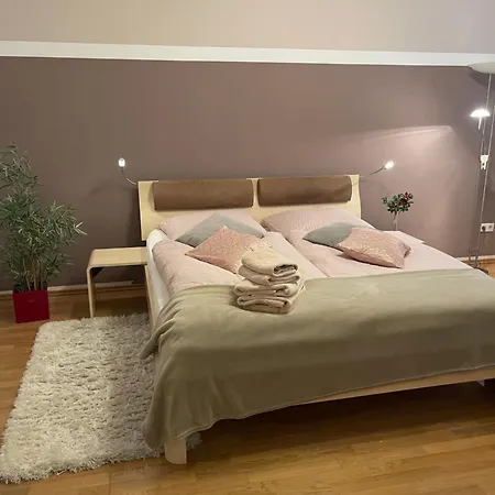 Blumsens Stadtwohnung Am Oertelplatz Apartment *